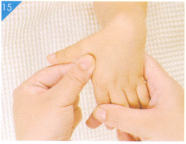 小儿扁桃体炎按摩