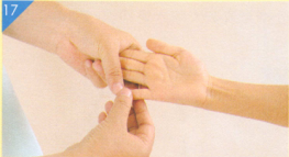 小儿扁桃体炎按摩