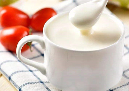 酸奶